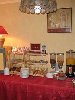 Lapeyronie Hotel 2*